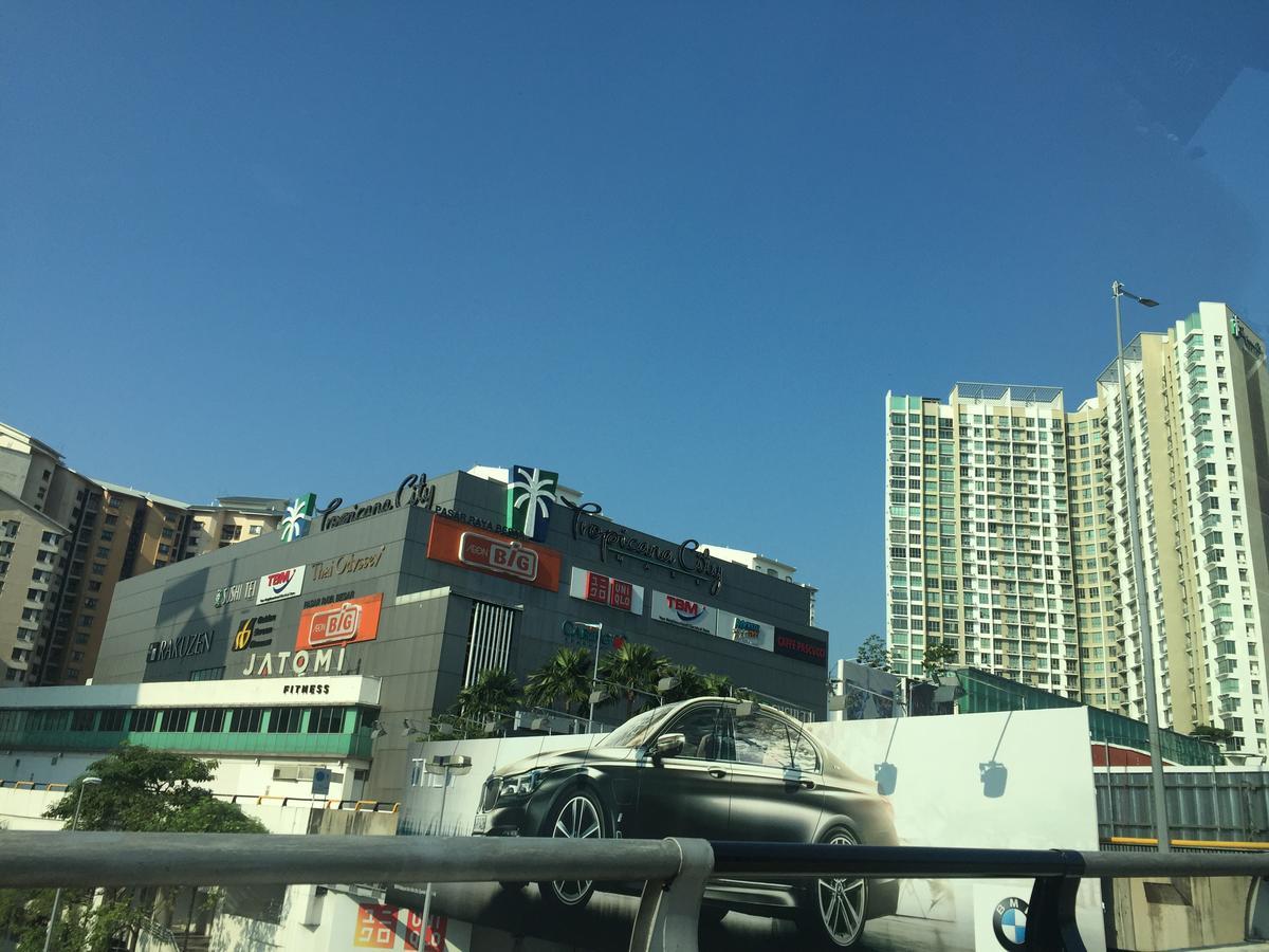 Tropics @ Tropicana City Mall ペタリンジャヤ エクステリア 写真